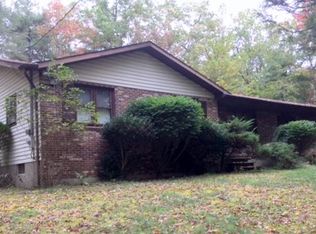 747 Jonas Rd, Effort, PA 18330