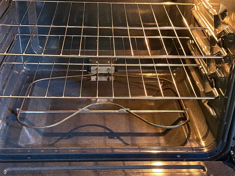 Oven
