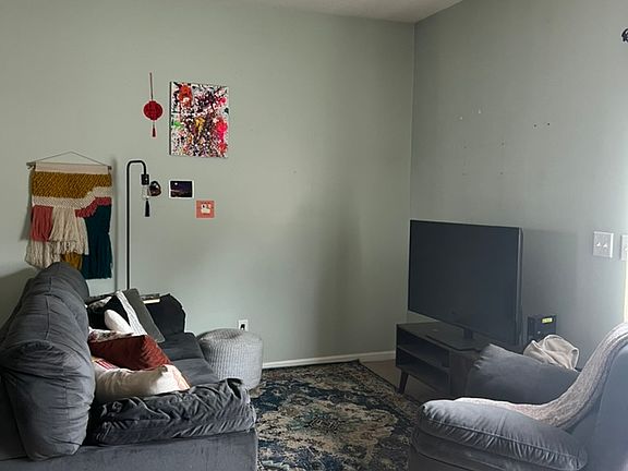 2nd image of 408 Auburn Square Dr