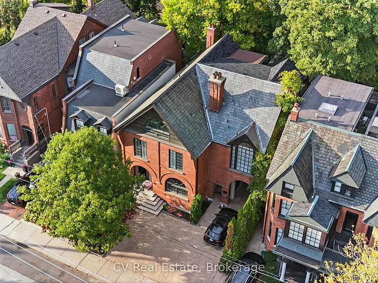 46 Bernard Ave — Photo 35