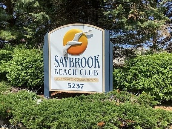 3rd image of 5237 Lake Rd W APT 1011