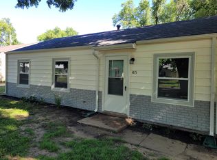 1415 E Denver Dr, Wichita, KS 67219