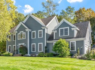 27 Garfield Ave, Danvers, MA 01923
