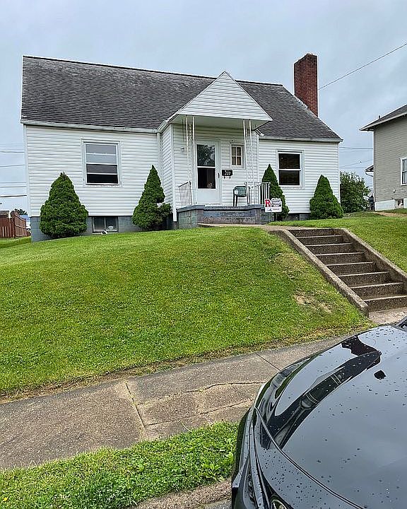 1st image of 222 Highland Dr