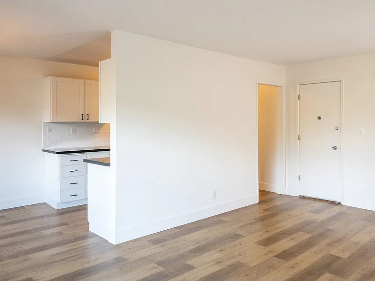 934 Sir Francis Drake Blvd #7 — Photo 9