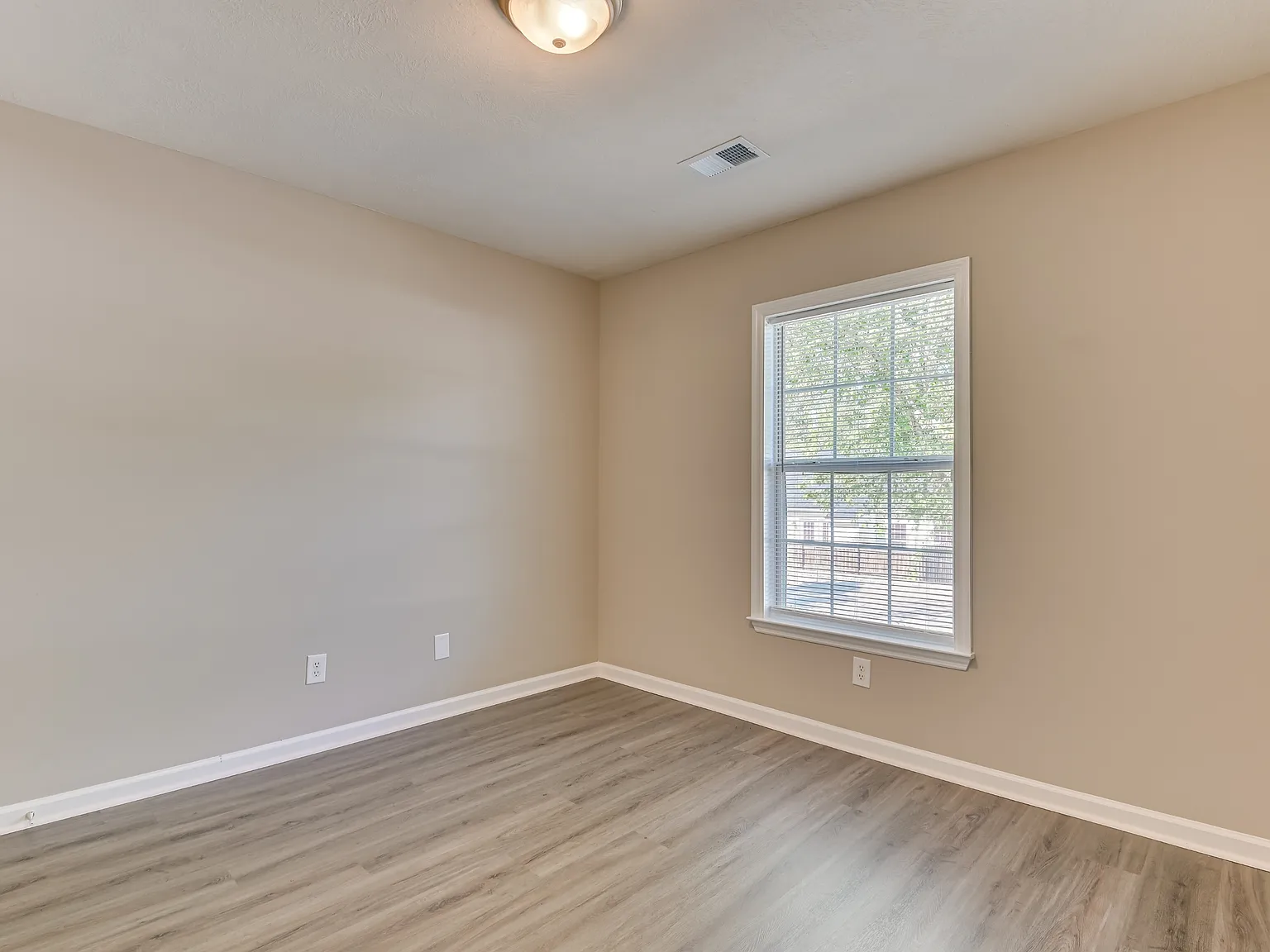 7028 Reagan Circle - 1 — Photo 4
