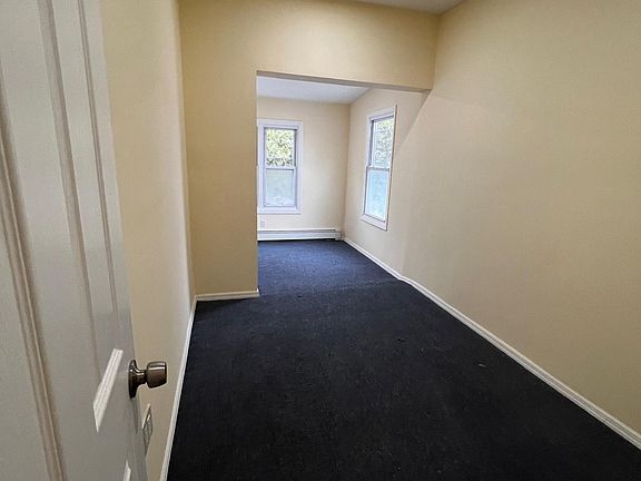 5th image of 1-684 E 237th St #1