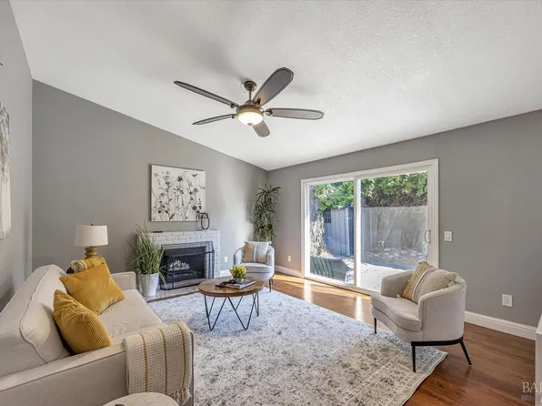 2368 Donna Maria Way, Santa Rosa, CA 95401