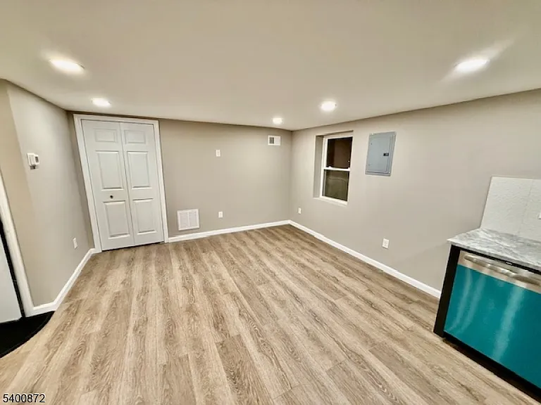 264 Girard Ave #A — Photo 5