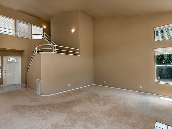 3rd image of 38741 Elder Creek Ct