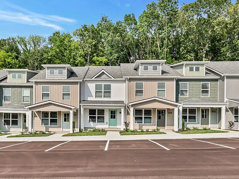 238 Limestone Point Dr — Photo 17