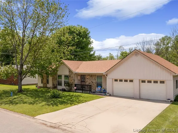 912 Hiram Boswell Road, Scottsburg, IN 47170