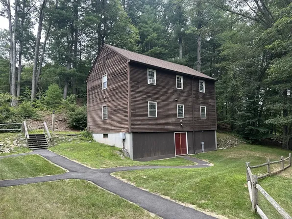 239 Old Farms Rd APT 18A, Avon, CT 06001