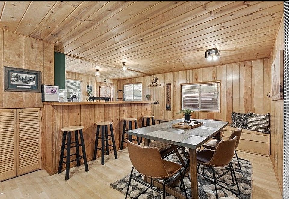 1st image of 317 Moreno Ln