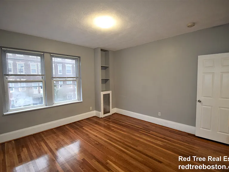 83 Glenville Ave #2 — Photo 15