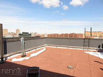 Rented by Rennit Inc.