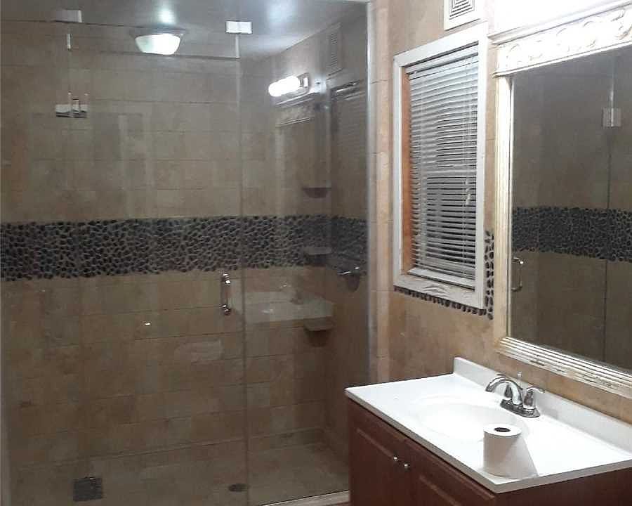 2nd image of 11530 132nd St