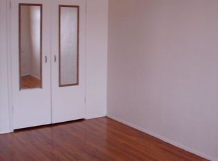 One Bedroom Apartments in the Heart of Albuquerque, Albuquerque, NM 87110