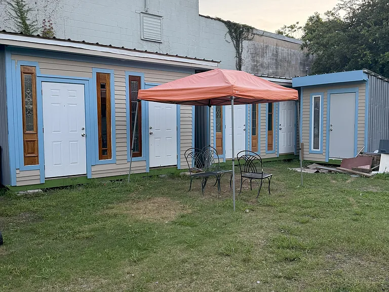 319 N Dupre St — Photo 11