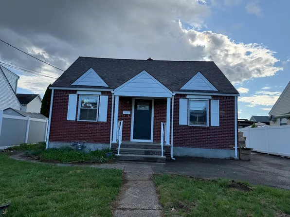 595 Elm Ave, Saddle Brook, NJ 07663