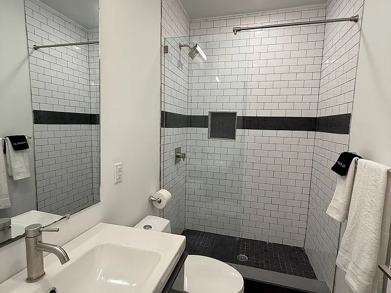 LUDLOW_4100 — Photo 21