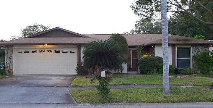 1st image of 205 Meadowcross Dr