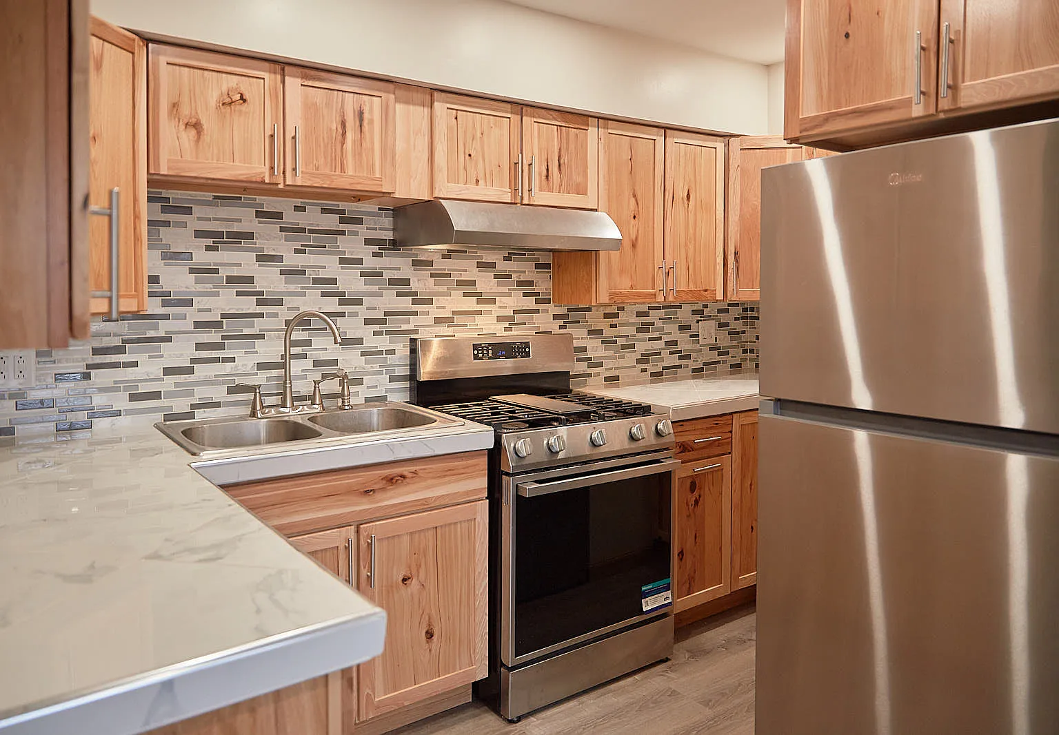 The Stone Falls Apartments — Photo 4