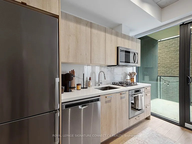 458 Richmond St W #308 — Photo 6