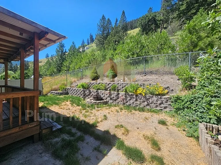 917 Discovery Way — Photo 33