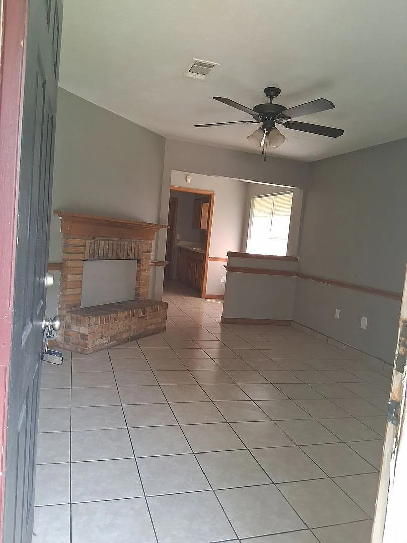 116 Timberlawn Rd. — Photo 2