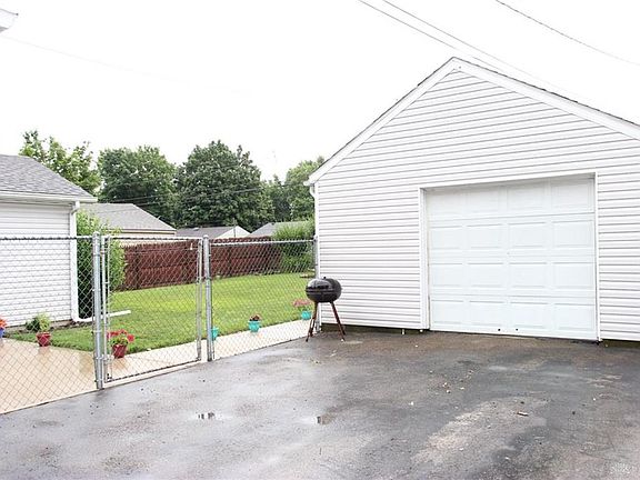 2nd image of 2516 N Aragon Ave