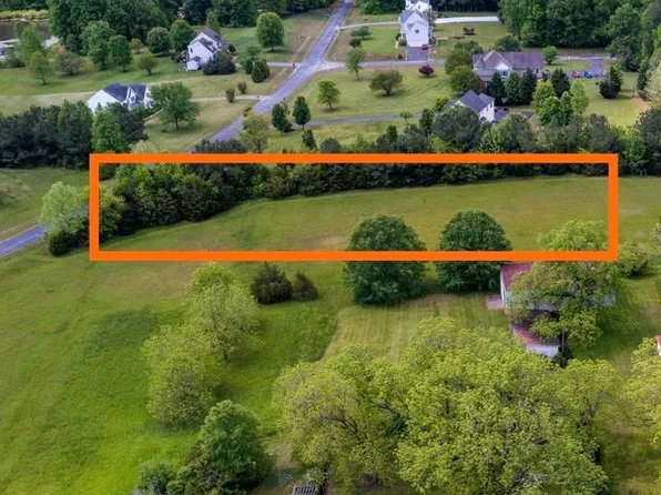 15291 Devonwood Rd #24, Montpelier, VA 23192