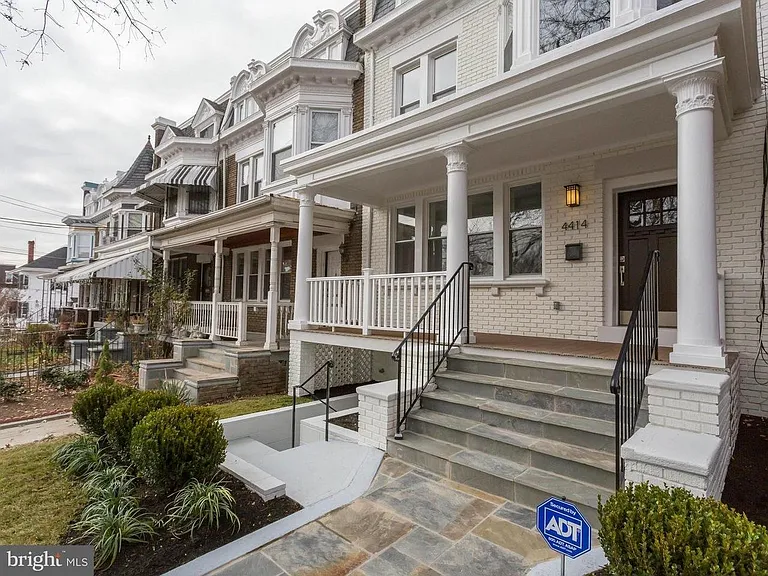 Front Porch, Flagstone Walkway