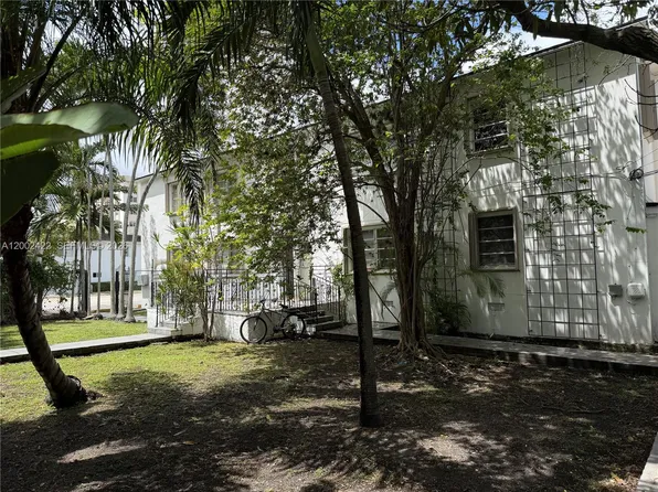 1421 SW 37th Ave, Miami, FL