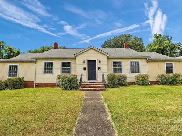 416 4th St SW, Hickory, NC 28602