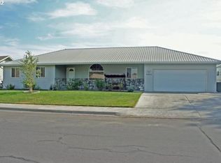 985 SW 9th St, Hermiston, OR 97838