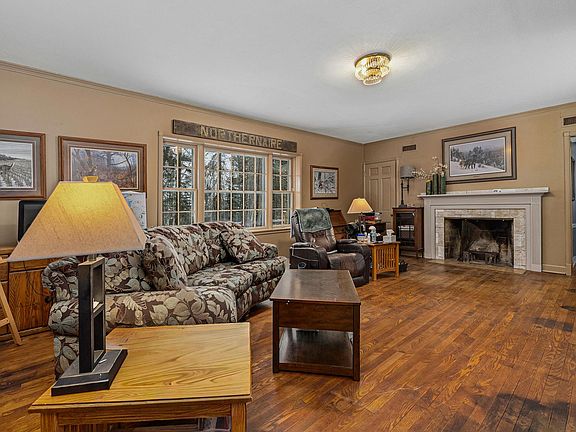 5th image of 321 Ridgeway Dr