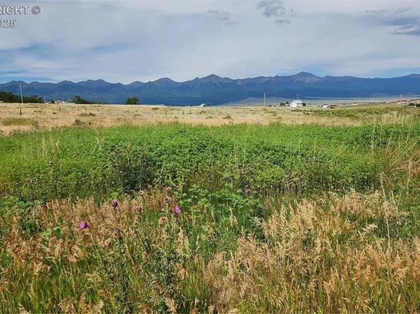 420 Belford St, Silver Cliff, CO 81252