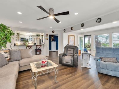 201 Walmar Grv, Saint Simons Island, GA, 31522