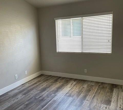 5th image of 4339 38th St APT 3