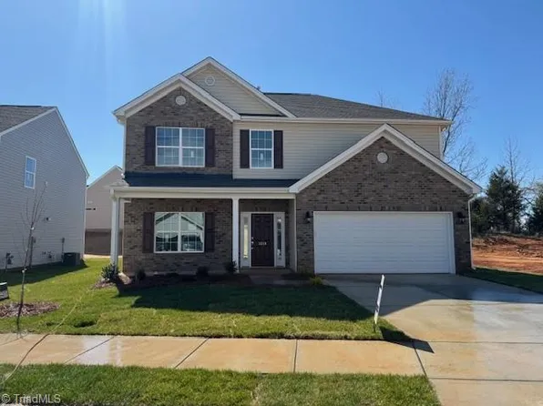3579 River Farm Dr #334, Kernersville, NC 27284