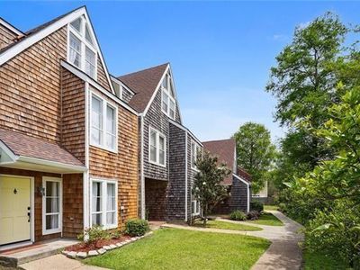 13 Drifter Ln, New Orleans, LA, 70124