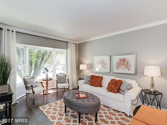3rd image of 7200 Lensfield Ct