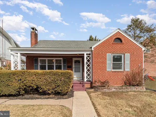 345 N 2nd St, Wormleysburg, PA 17043