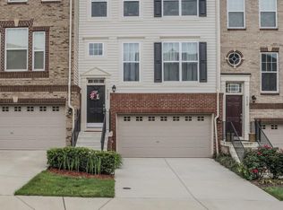 9037 Christopher Ln, Manassas Park, VA 20111