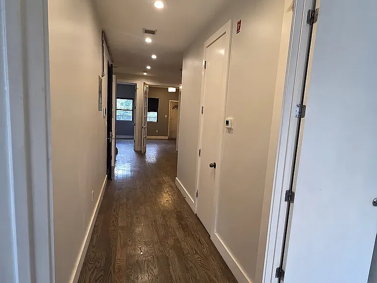 2423 Dean St #2 — Photo 5