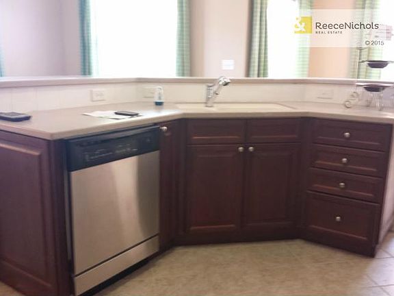 Kitchen Island with large bar area for stools
