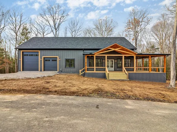 548 Acorn Ln, Jamestown, TN 38556