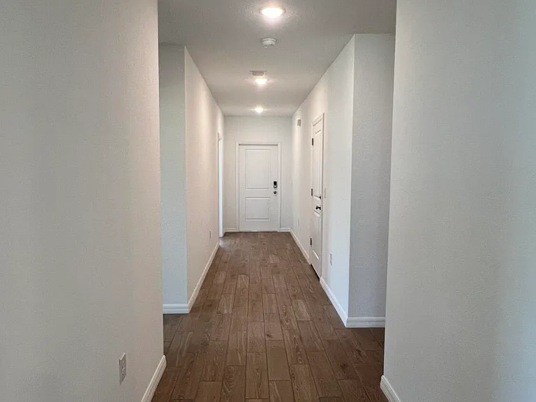 1782 SW Bayshore Blvd — Photo 22