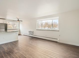 2475 S Vine St APT 302, Denver, CO 80210